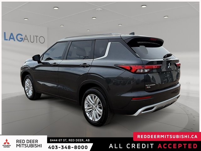 2024 Mitsubishi Outlander SE-3