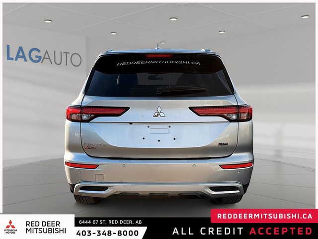 2024 Mitsubishi Outlander SEL-4