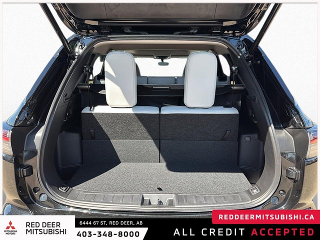 2025 Mitsubishi OUTLANDER LE S-AWC-5