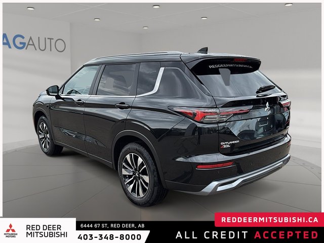2025 Mitsubishi OUTLANDER LE S-AWC-3