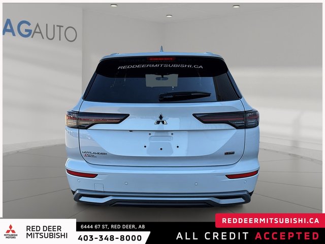 2025 Mitsubishi OUTLANDER LE S-AWC-2