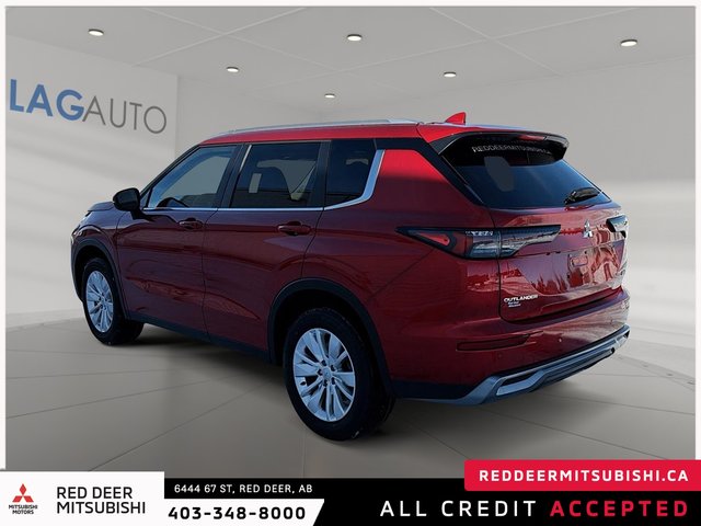 2026 Mitsubishi Outlander SE S-AWC-3