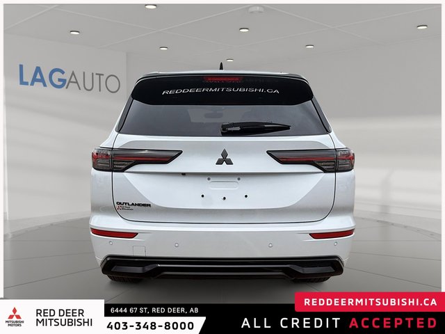 2026 Mitsubishi Outlander NOIR S-AWC-2