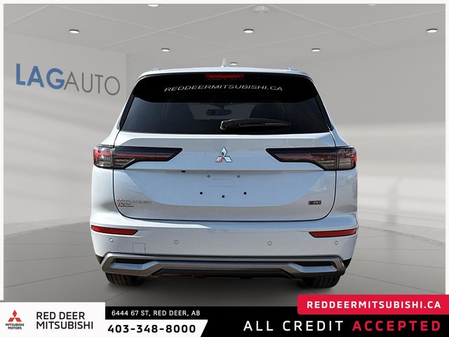 2026 Mitsubishi Outlander LE S-AWC-2