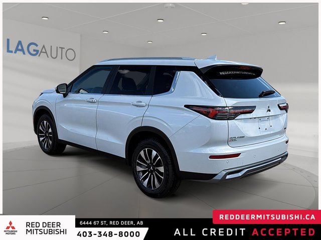 2026 Mitsubishi Outlander LE S-AWC-3
