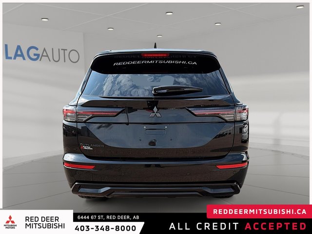 2026 Mitsubishi Outlander NOIR S-AWC-2