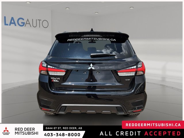 2025 Mitsubishi RVR NOIR AWC-2