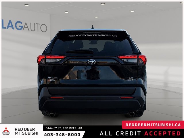 2024 Toyota RAV4 LE-2