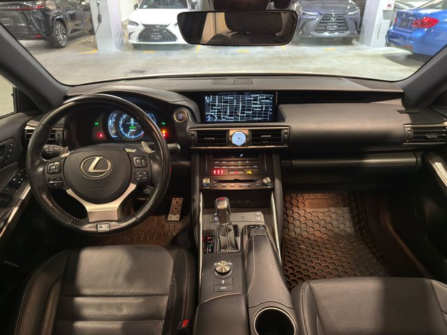 2018 Lexus IS 300 AWD F SPORT 2-3