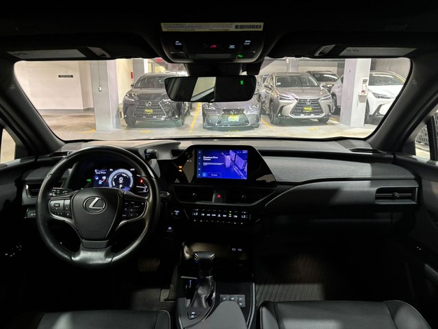 2023 Lexus UX 250h AWD UX 250h-4
