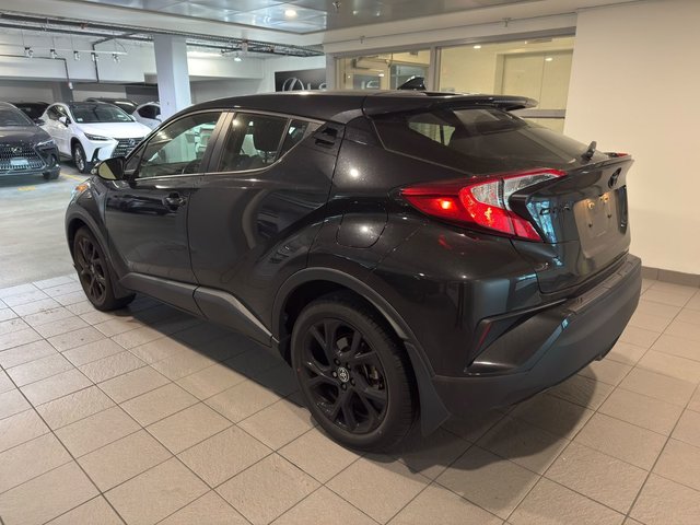 2021 Toyota C-HR XLE Premium-2