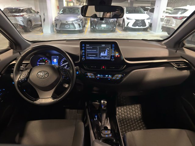 2021 Toyota C-HR XLE Premium-4