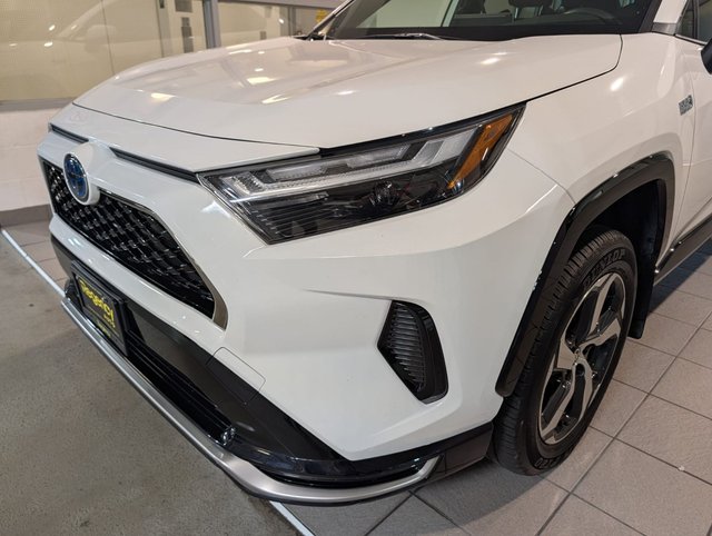 2024 Toyota RAV4 Prime SE SE-2