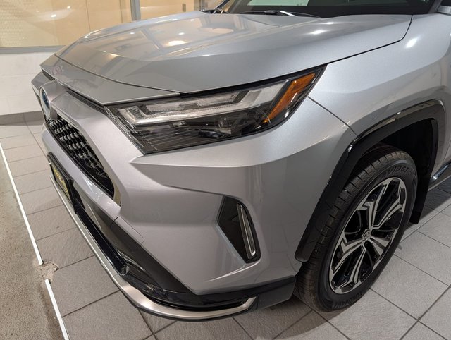 2023 Toyota RAV4 Prime XSE AWD-4