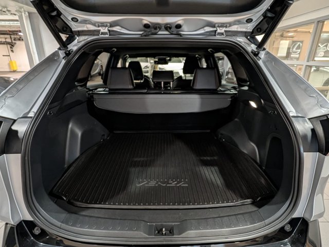2023 Toyota RAV4 Prime XSE AWD-6