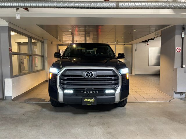 2023 Toyota Tundra Hybrid CrewMax Limited Limited Hybrid-1