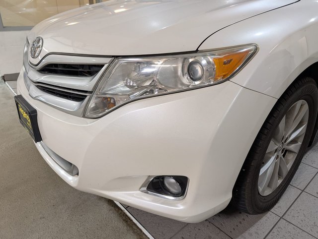 2016 Toyota Venza AWD-1