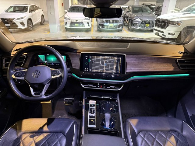 2024 Volkswagen Atlas SEL Premium R-Line Execline-3