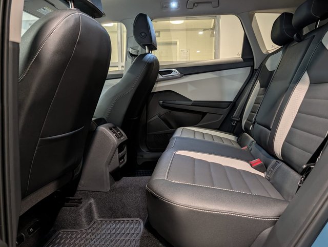2026 Volkswagen Taos SEL Highline-7