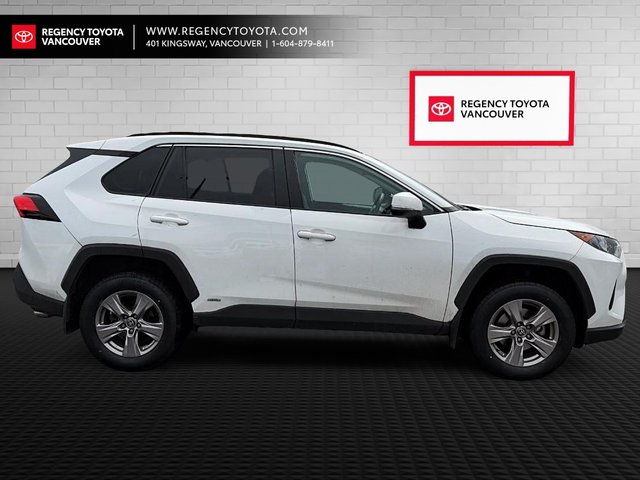 2022 Toyota RAV4 Hybrid LE AWD Hybrid LE-3