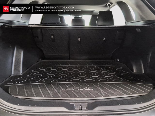 2021 Toyota RAV4 Hybrid XLE AWD-6