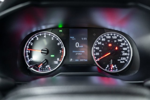 2022 Toyota RAV4 LE-4