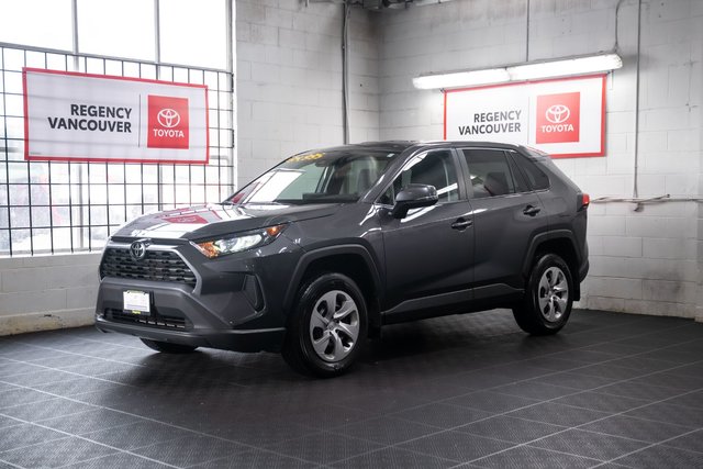 2022 Toyota RAV4 LE-2