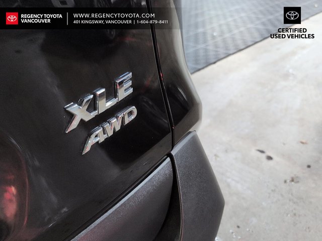 2022 Toyota RAV4 XLE AWD-5