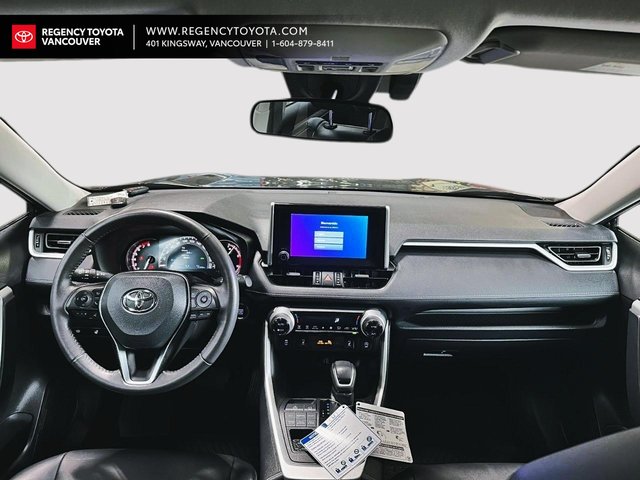 2025 Toyota RAV4 XLE AWD XLE-7
