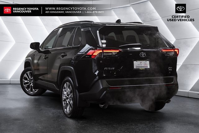 2019 Toyota RAV4 XLE-6