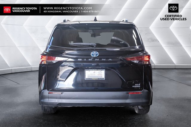2022 Toyota Sienna XLE 8-Pass-5