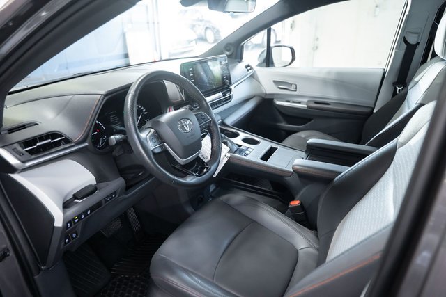 2022 Toyota SIENNA XSE AWD 7-PASS-7