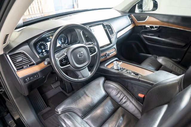 2017 Volvo XC90 T8 Inscription-7