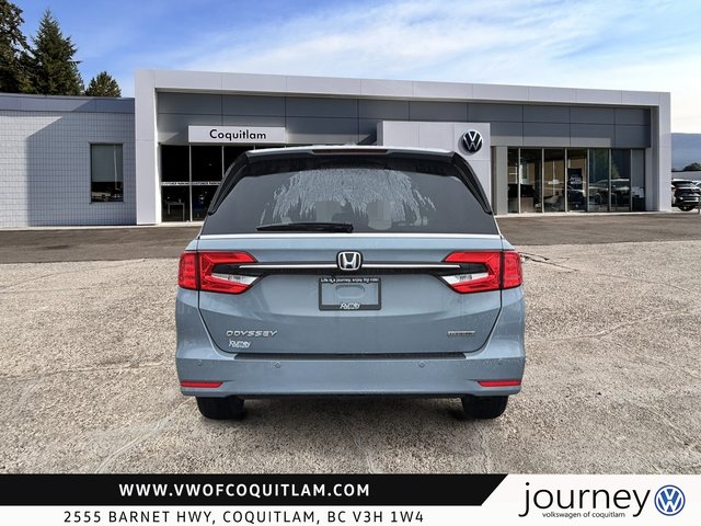 2024 Honda Odyssey Touring-2