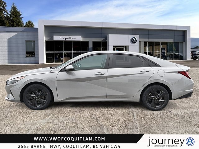 2021 Hyundai Elantra Sedan Preferred IVT-4