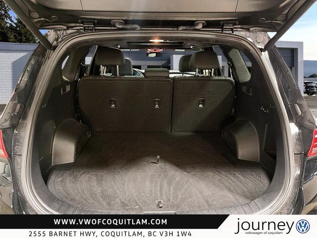 2021 Hyundai Santa Fe Ultimate Calligraphy AWD 2.5T-5