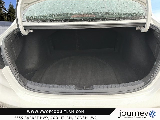 2023 Kia Forte Sedan EX IVT-5