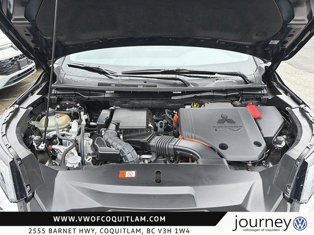 2025 Mitsubishi Outlander Plug-In Hybrid SE S-AWC-7