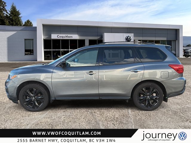 2018 Nissan Pathfinder Midnight Edition V6 4x4 at-4