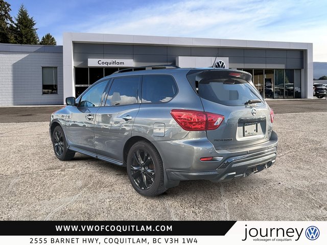 2018 Nissan Pathfinder Midnight Edition V6 4x4 at-3