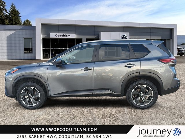 2024 Nissan Rogue AWD SV Moonroof-4