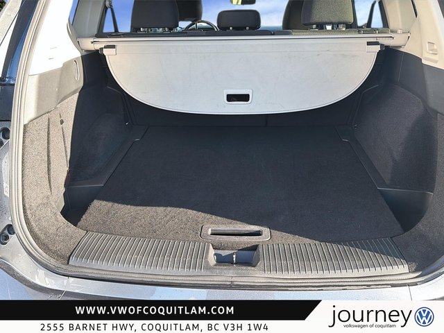 2024 Nissan Rogue AWD SV Moonroof-5