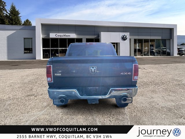 2017 Ram RAM 1500 Crew Cab 4x4 Laramie (140.5 WB - 5.7 Box)-2