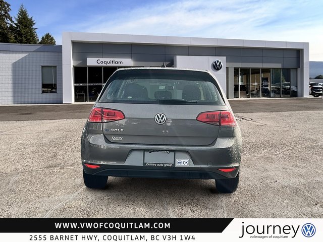 2016 Volkswagen e-Golf (U.S. Model) SE-2