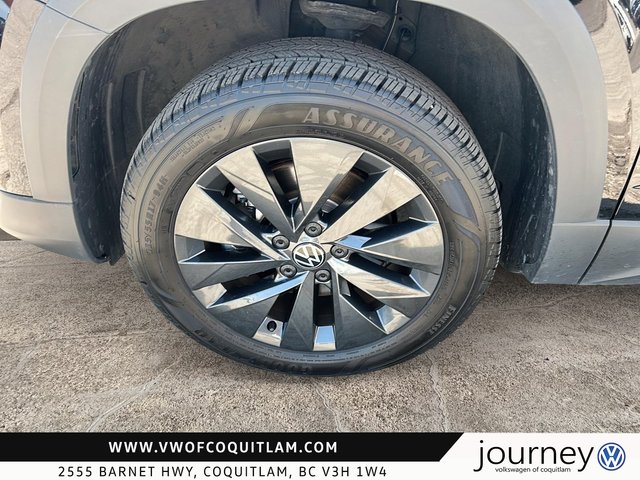 2024 Volkswagen Taos Trendline 1.5T 8sp at w/ Tip-6