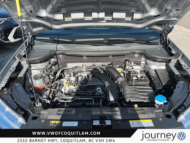 2024 Volkswagen Taos Trendline 1.5T 8sp at w/ Tip-6