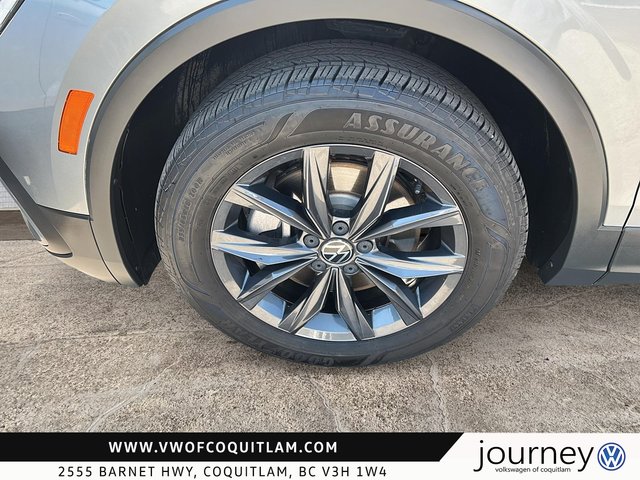 2022 Volkswagen Tiguan Comfortline 2.0T 8sp at w/Tip 4M-6