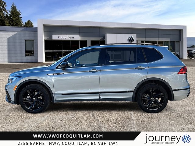 2023 Volkswagen Tiguan Comfortline R-Line Black 2.0T 8sp at w/Tip 4M-4