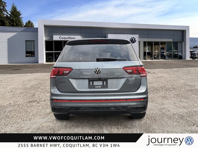 2023 Volkswagen Tiguan Comfortline R-Line Black 2.0T 8sp at w/Tip 4M-2