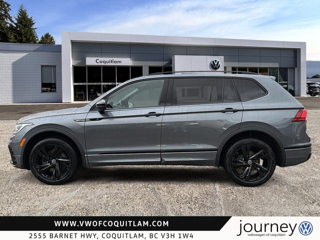 2023 Volkswagen Tiguan Comfortline R-Line Black 2.0T 8sp at w/Tip 4M-4